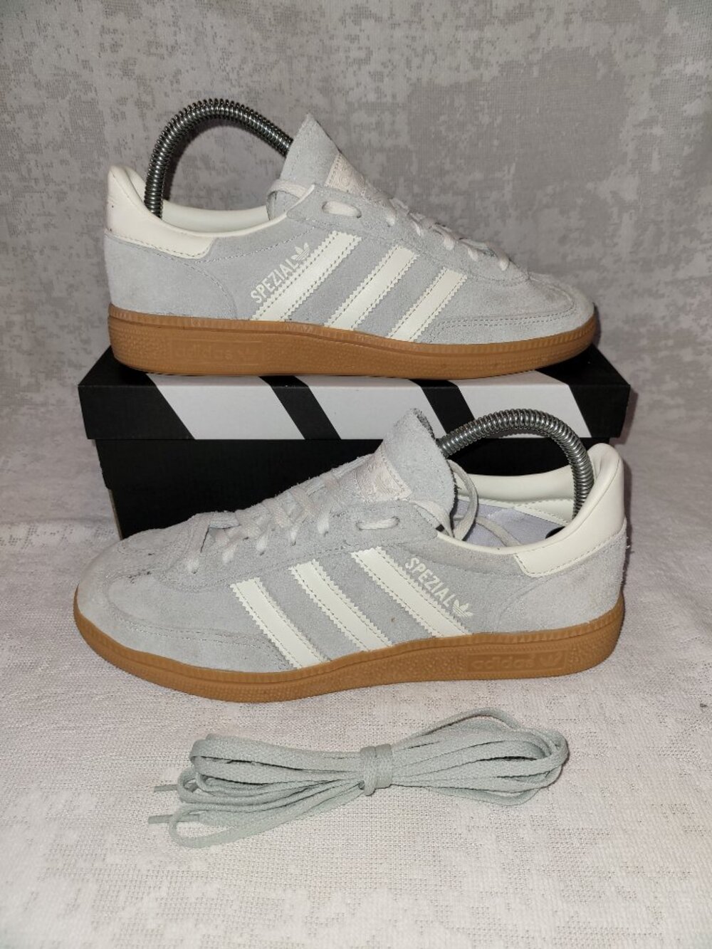 Adidas Handball Spezial Gray Suede Gum Sneakers IF6491 Shoes Womens Size 8